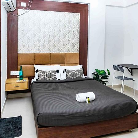 Z Express Enzyme Hotel Bangalore Bagian luar foto