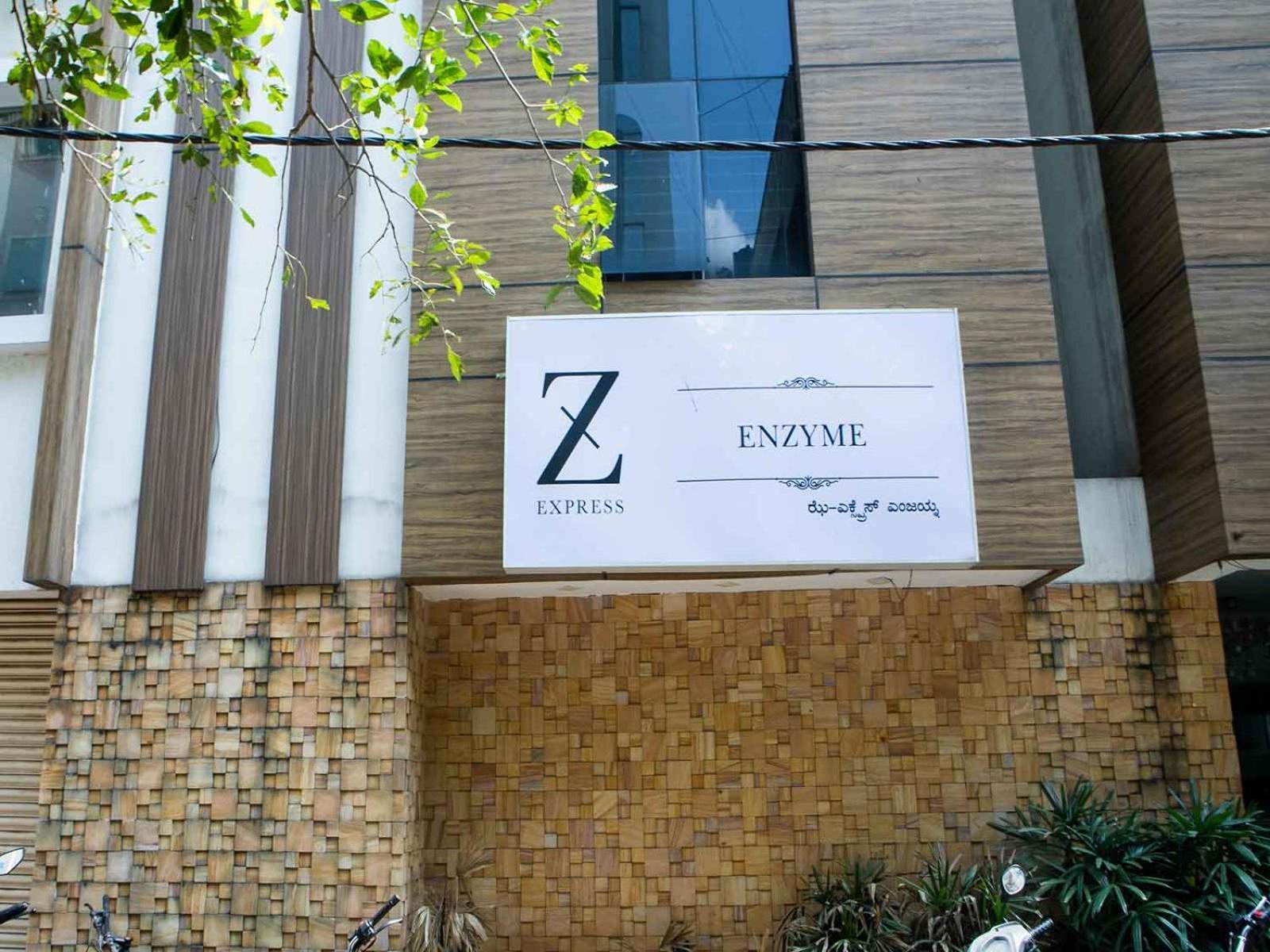 Z Express Enzyme Hotel Bangalore Bagian luar foto