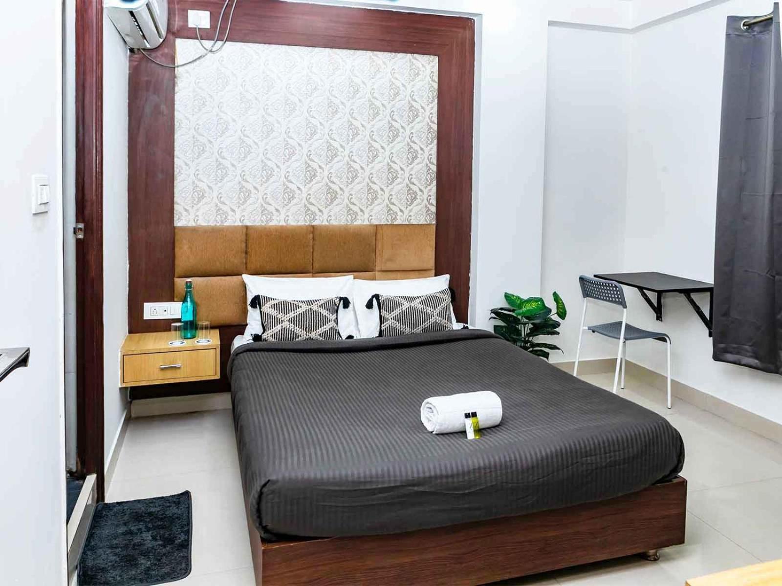 Z Express Enzyme Hotel Bangalore Bagian luar foto